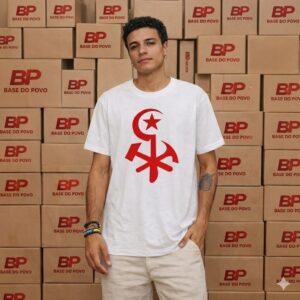 camisas linha white o martelo e a foice